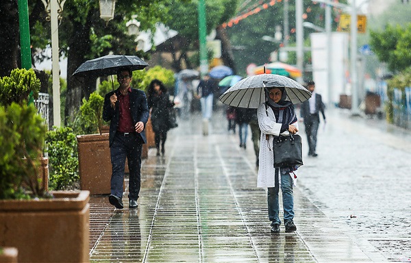 وزش باد و بارش باران در استان‌های شمالی کشور طی ۲۴ ساعت آینده