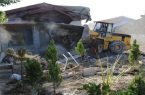 تخریب بنای وزارت نیرو در حریم رودخانه/ ۳۸۴ بنای غیرمجاز در حریم رودخانه کرج رفع تصرف می شود
