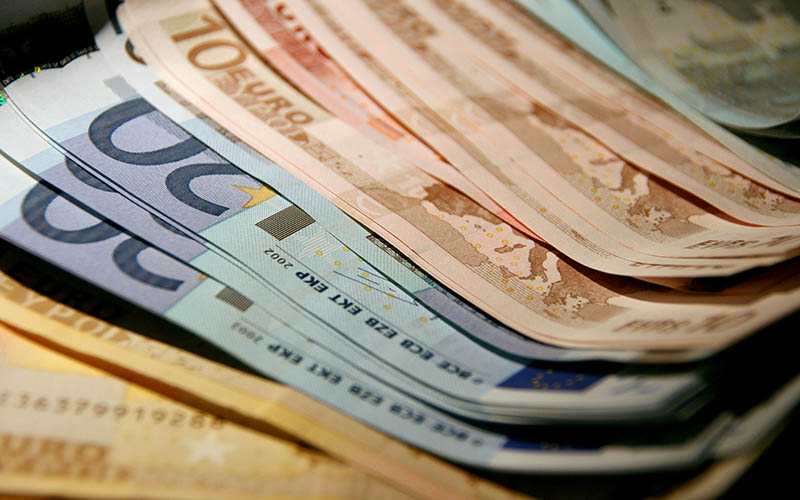 نرخ رسمی یورو و ۲۵ ارز دیگر افزایش یافت