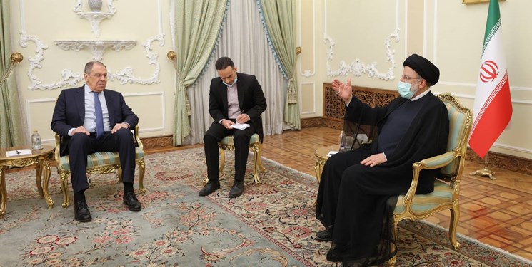 وزیر خارجه روسیه با سید ابراهیم رئیسی دیدار کرد