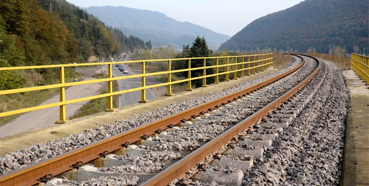 تکمیل خط‌آهن رشت-کاسپین تا پایان سال/‌ اتصال اردبیل و سنندج به شبکه ریلی در بهار ۱۴۰۲‌