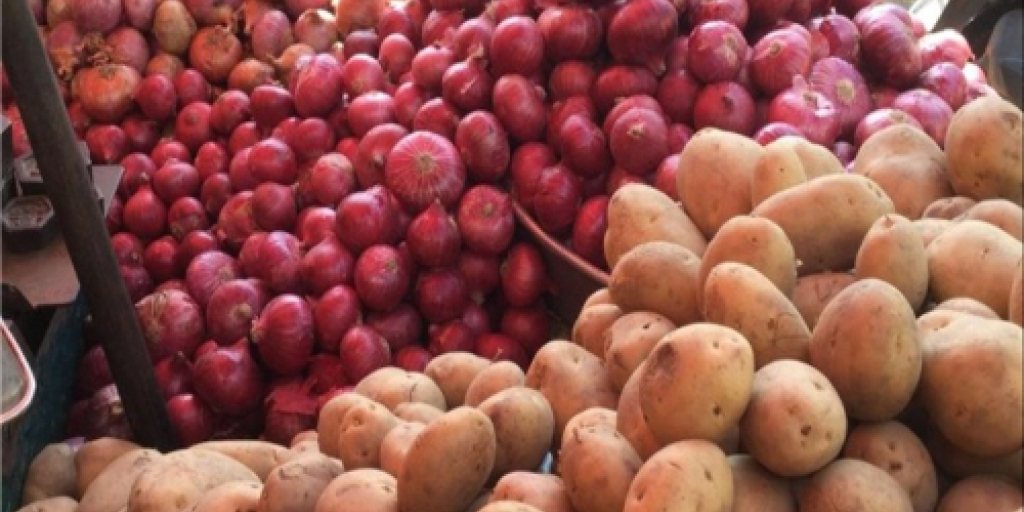 صادرات سیب‌زمینی، پیاز و گوجه فرنگی مشمول عوارض شد