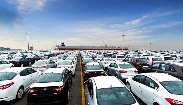 آغاز فروش خودروهای وارداتی از هفته سوم دی در بورس