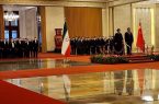 استقبال رسمی از رئیسی در ساختمان کنگره ملی چین توسط جین پینگ