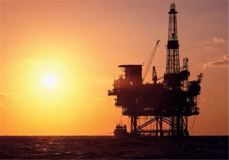 تولید نفت خام با افزایش ۶۰ درصدی به ۳میلیون و ۴۰۰ هزار بشکه در روز رسیده است