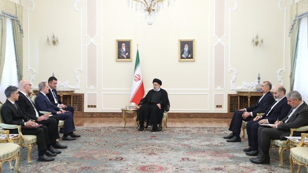 ارتقای سطح تعاملات با آذربایجان، از محورهای سیاست خارجی ایران است