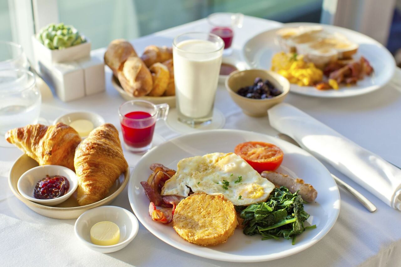 آیا صبحانه نخوردن باعث چاقی می‌شود؟