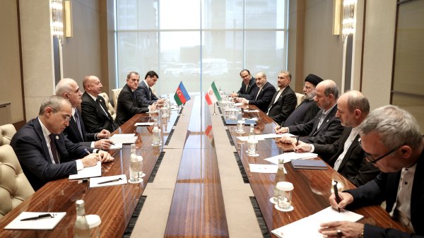 رئیس جمهور: روابط ایران و جمهوری آذربایجان مبتنی بر پیوندهای عمیق دو ملت است