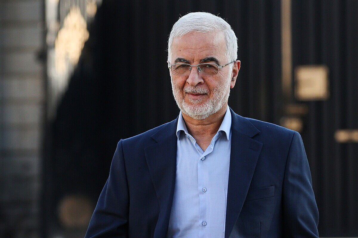 وزیر کشور: هیات فنی برای ادامه مذاکرات درباره خلبانان ایرانی به قطر اعزام می‌شود